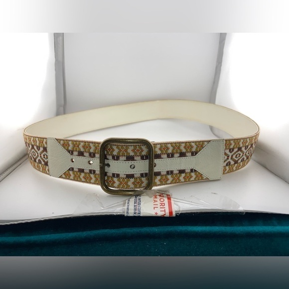 Vintage New Old Stock Guitar Strap Belt 42​​​​​​​​ - Picture 4 of 7